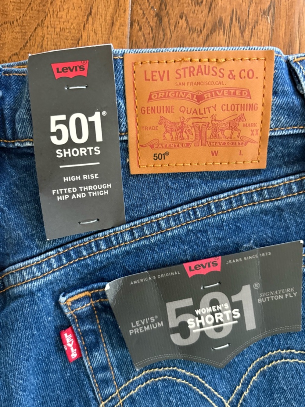 Levi's Blue High-Rise Frayed Hem Denim Cutoff Shorts 501 - Picture 6 of 9
